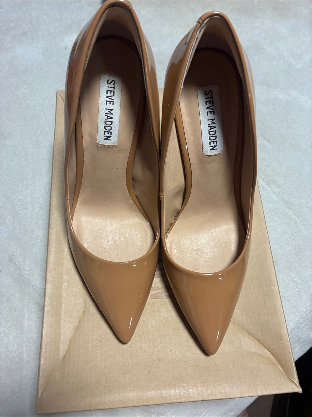 Steve Madden Patent Pointed Toe Pumps - Camel Nude